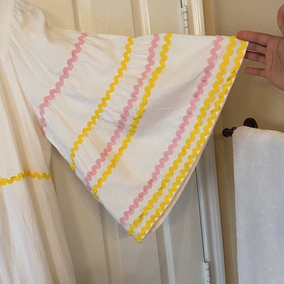 - White Multi print dress with flared arms - Picture 3 of 7